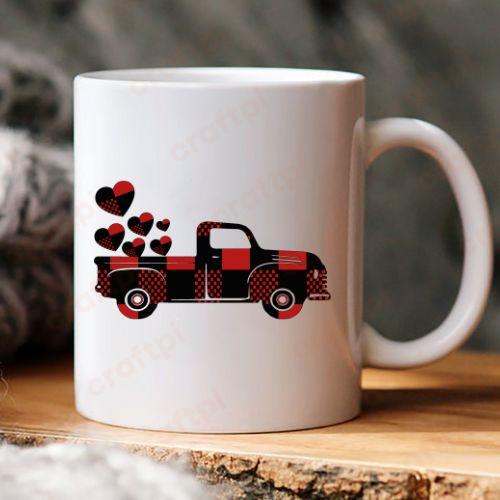Red Buffalo Plaid Christmas Truck with Heart 6